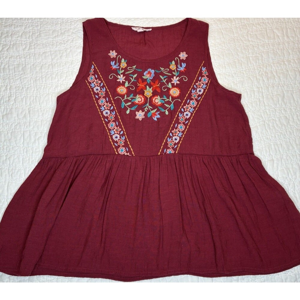 Sleeveless Floral Embroidered Sz Medium Top Peasant Cottagecore Boho Lightweight